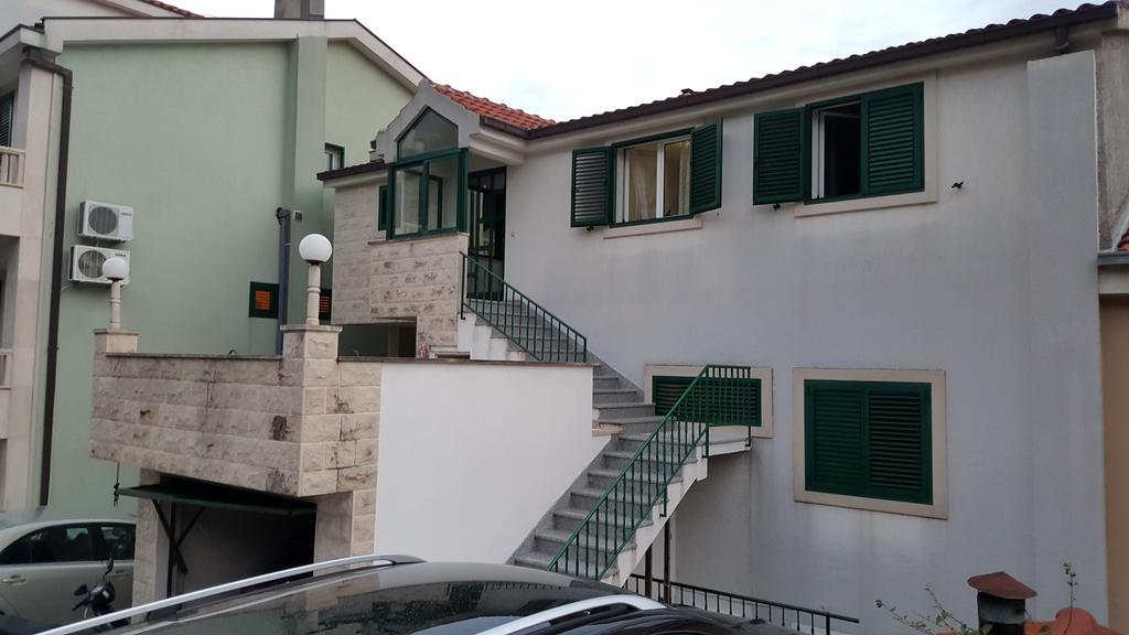Mucic Apartments Makarska Exterior foto